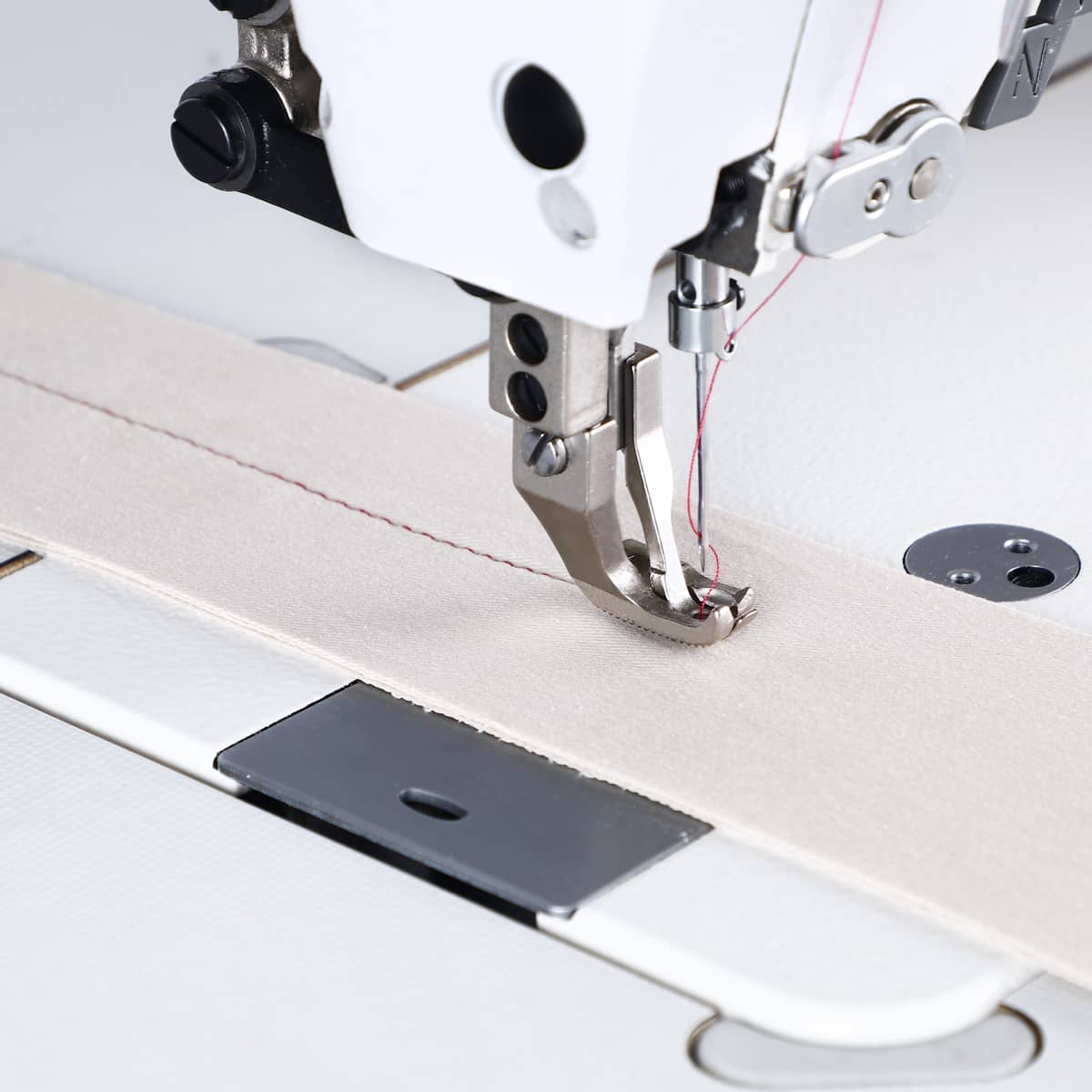 Automatic lockstitch machine with walking foot TEXI WALKER 6F